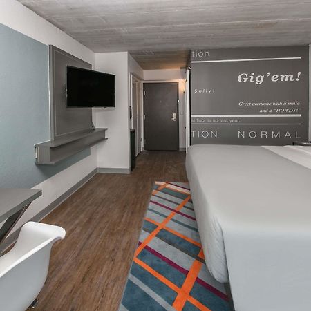 מלון Tryp By Wyndham קולג' סטיישן מראה חיצוני תמונה