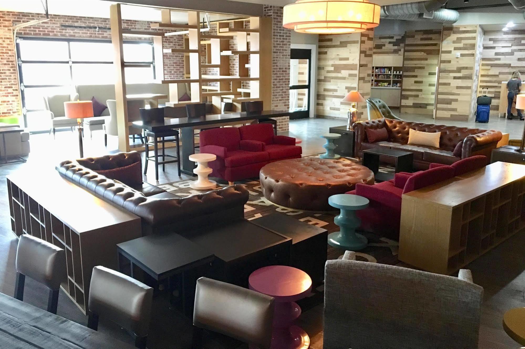מלון Tryp By Wyndham קולג' סטיישן מראה חיצוני תמונה