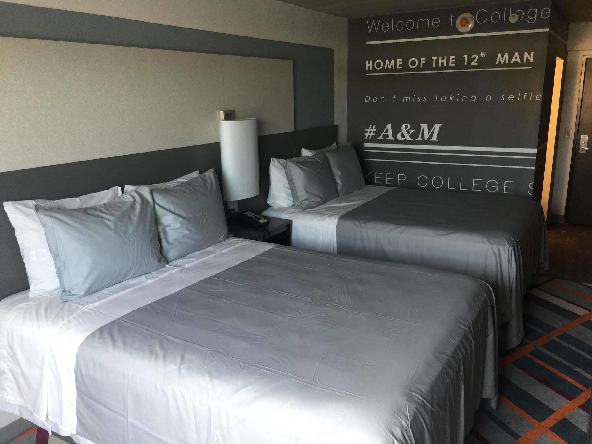 מלון Tryp By Wyndham קולג' סטיישן מראה חיצוני תמונה