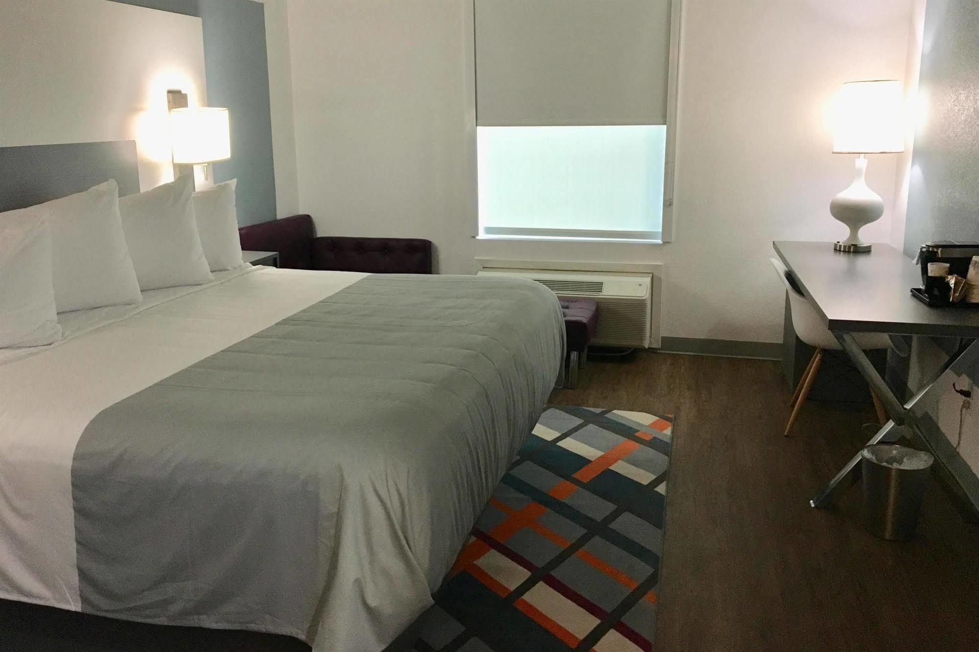 מלון Tryp By Wyndham קולג' סטיישן מראה חיצוני תמונה