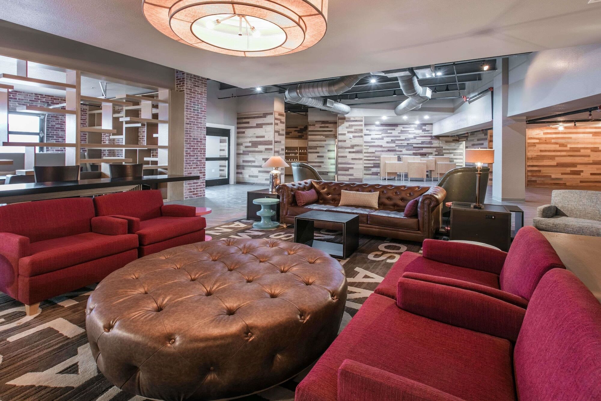 מלון Tryp By Wyndham קולג' סטיישן מראה חיצוני תמונה